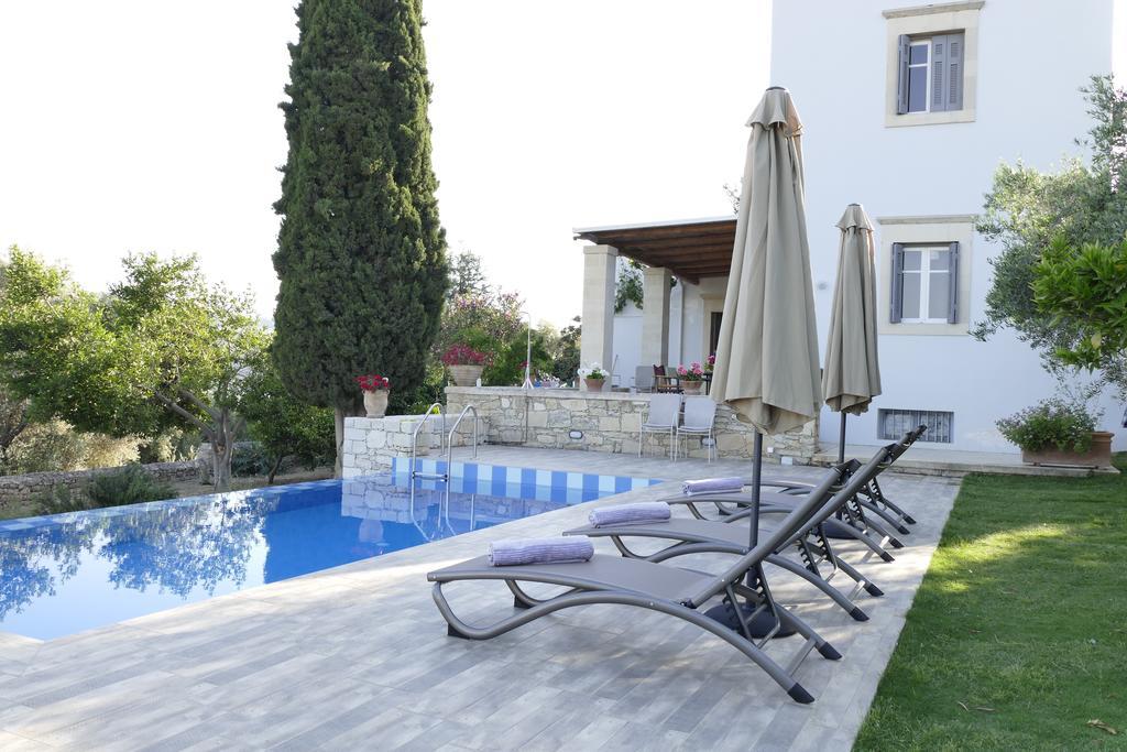 Vigles Villa Vori